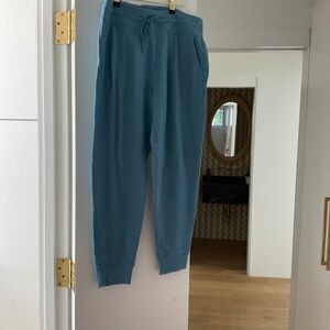 Women’s blue Athleta sweatpant/jogger